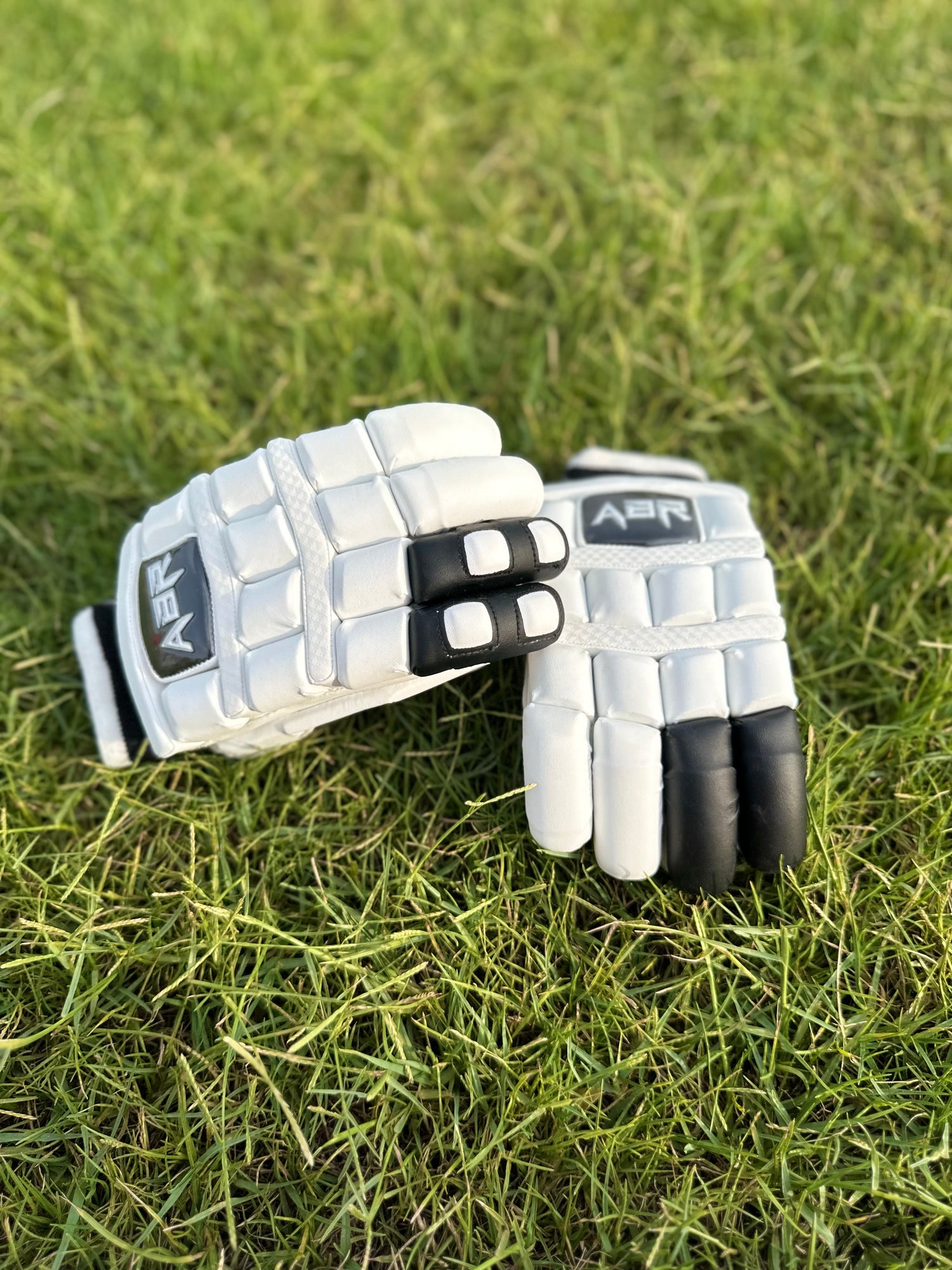 Left Handed Batting Gloves