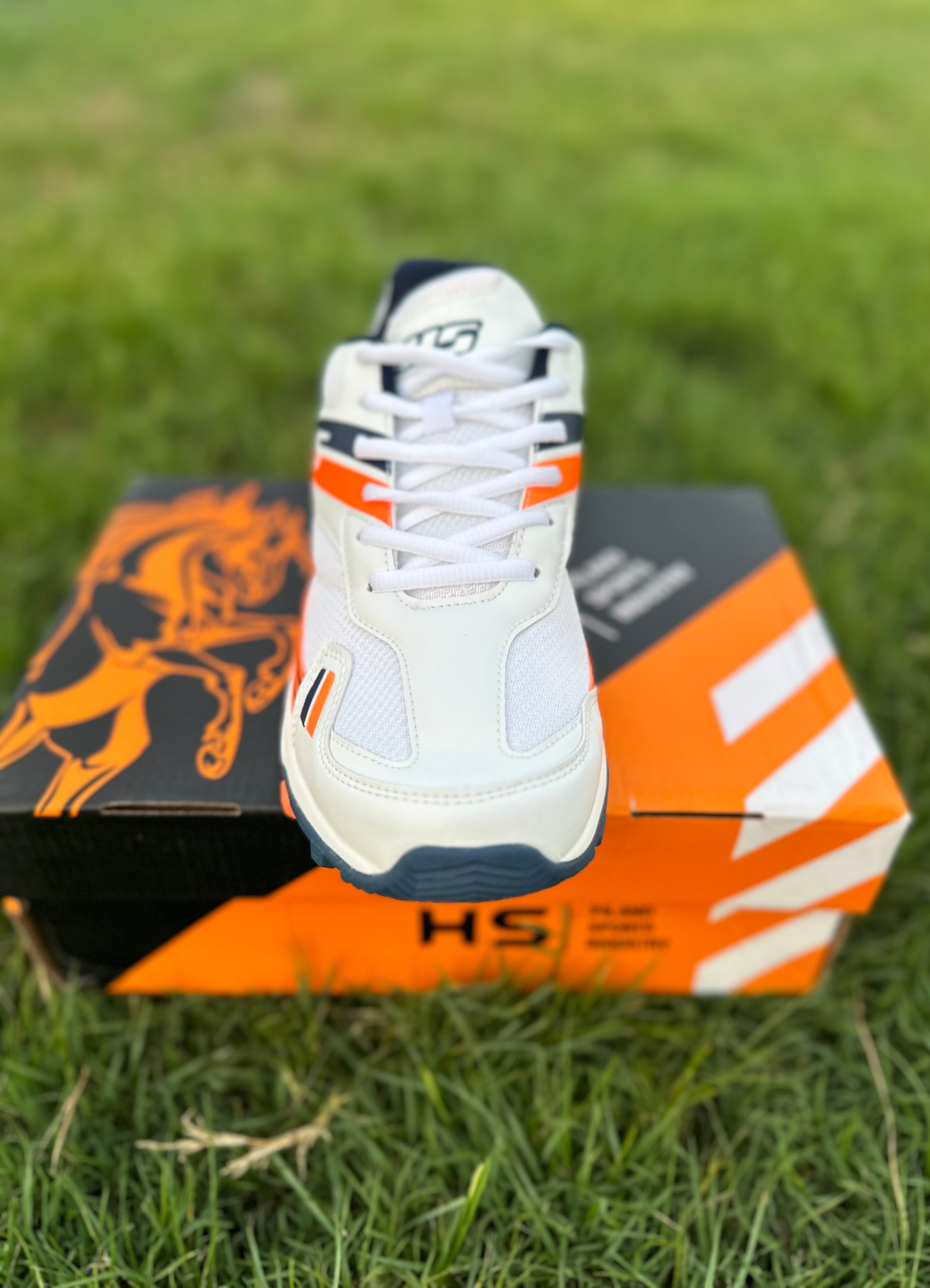 Core-5 Cricket Shoes